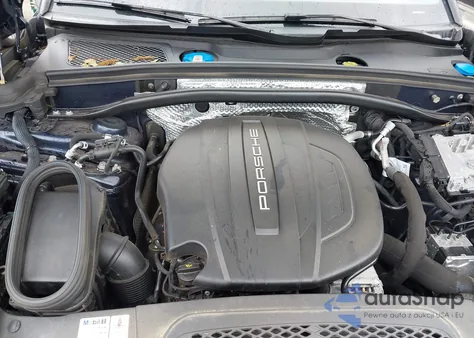 2021 Porsche Macan from USA, damaged, VIN WP1AA2A50MLB09942